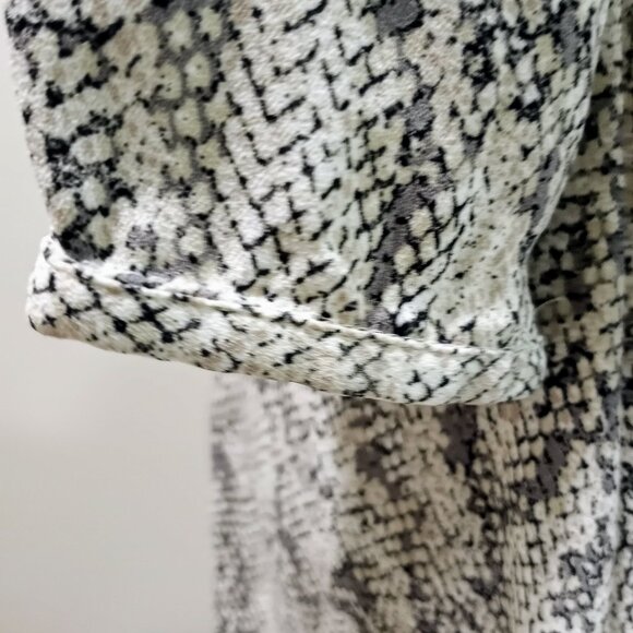 ANN TAYLOR FACTORY SNAKESKIN PRINT WRAP SRESS 3/4 LENGTH SLEEVE WITH BELT SIZE 8 - Picture 7 of 9